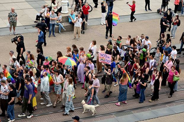 Zagreb: 25. Povorka ponosa LGBTIQ zajednice "Korak po korak, iskorak!"