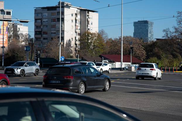 Zagreb: Nova regulacija prometa kod Vjesnika