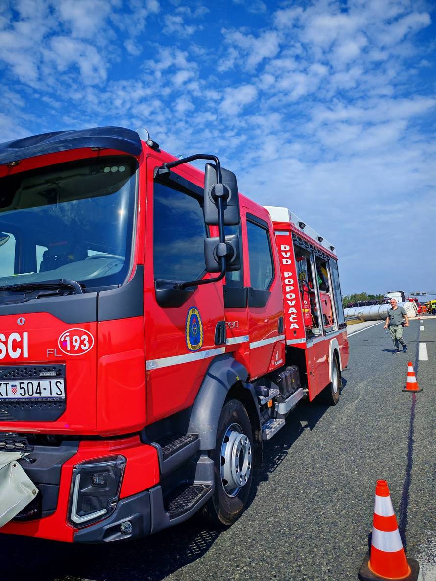 FOTO Kaos na autocesti A3!  Kolona je dugačka čak 15 km...