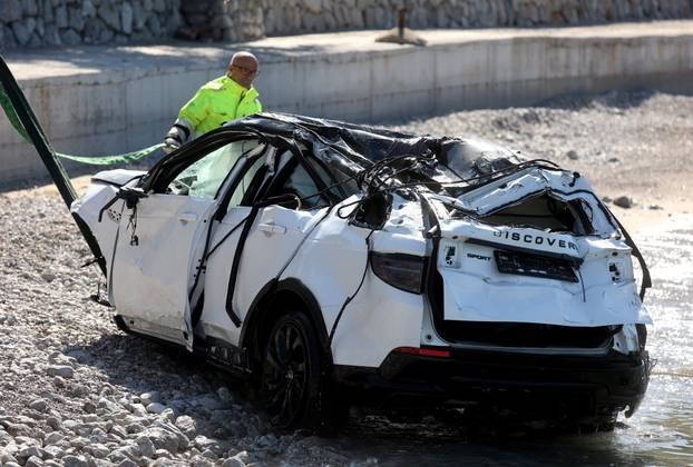 Iz mora kod Senja izvučen automobil u kojem je poginulo četvero stranih državljana