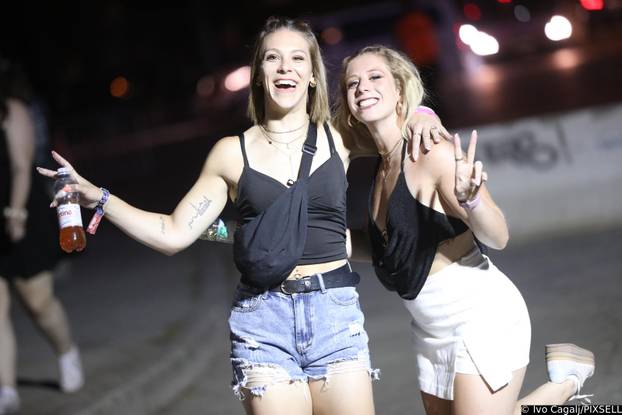 Split: Dolazak partijanera na drugu večer Ultra Europe festivala 2025.