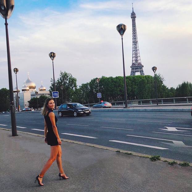 FOTO Teniska zvijezda uhodi poznatu Ruskinju! 'Stalno se javlja i zove me na spoj...'