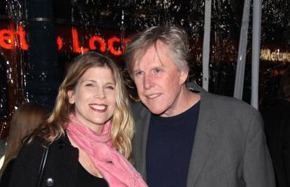 Gary Busey (65) dobio je sina Lukea sa S. Sampson