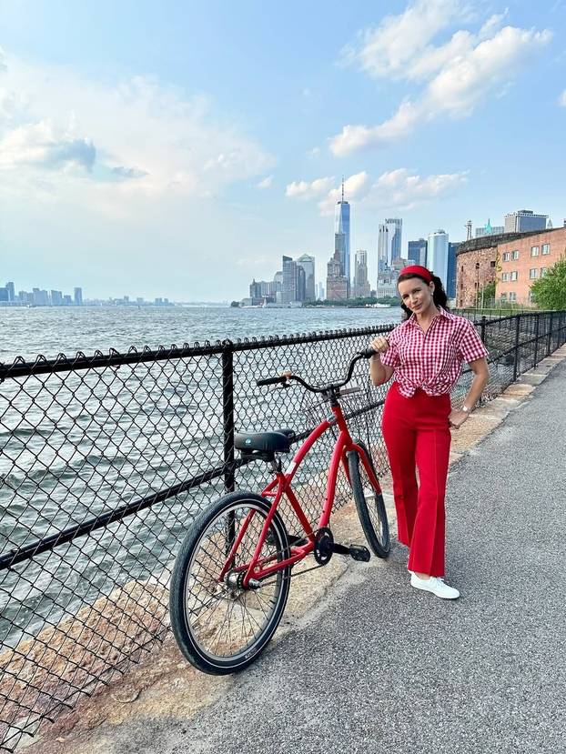 FOTO Charlotte iz serije "Seks i grad" priznala je korekcije lica, pogledajte kako se mijenjala