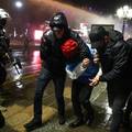 Turska pritvorila devet novinara i preko 1000 prosvjednika tijekom velikih demonstracija!