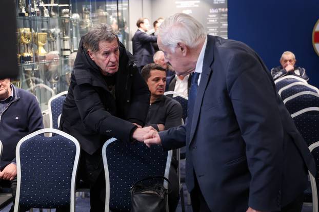 Komemoracija u čast legende kluba Dinamo Marijana Čerečeka