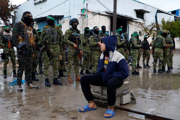 Hostages-prisoners swap deal between Hamas and Israel