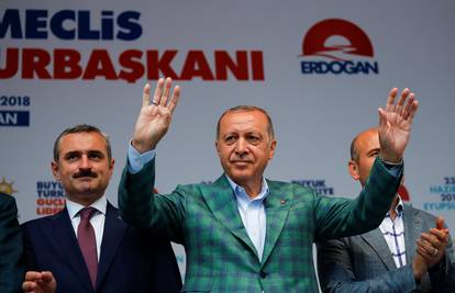 Turska bira: Erdogan je i dalje favorit, ali podrška mu se topi