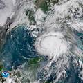 Florida u pripravnosti: 'Ovo je najrazornija oluja u desetljeću'