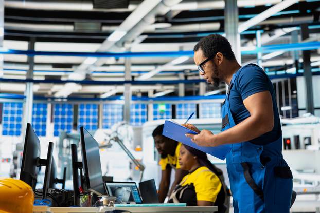 Supervisor,Testing,Solar,Power,In,Renewable,Energy,Facility,On,Clipboard,