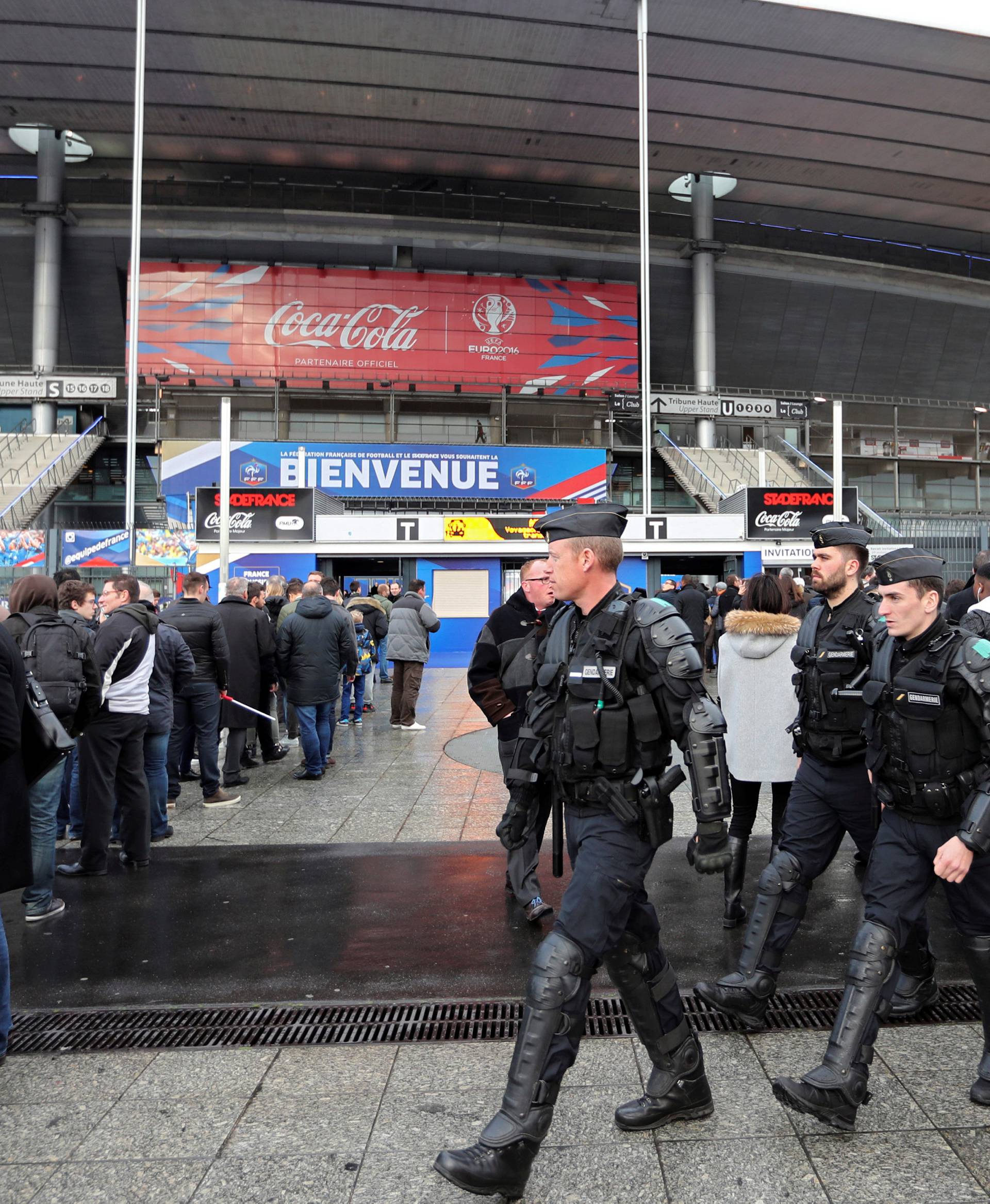 Football Soccer - France v Russia - International Friendly 