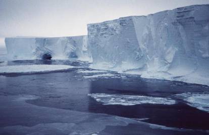 NASA: Zagrijavanje oceana uzrokuje masivni gubitak leda