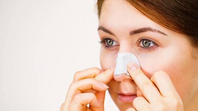 Flasteri za čišćenje pora na licu nisu tako učinkoviti kako se čini