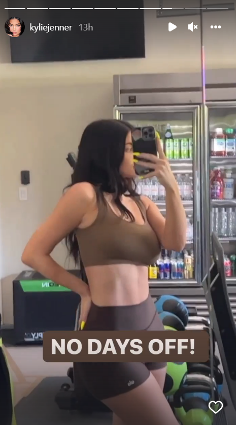 Kylie je pokazala tijelo nakon porođaja: 'Vježbam svaki dan'