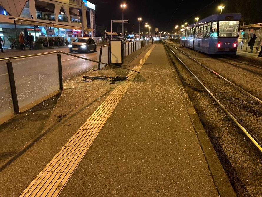 'Zabila se u ogradu, smijala pa pobjegla autom preko tračnica'