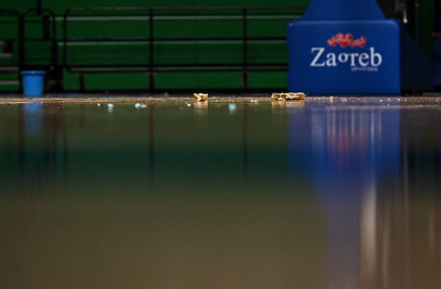 Zagreb: KC Dražen PetroviĆ nastradala u oluji