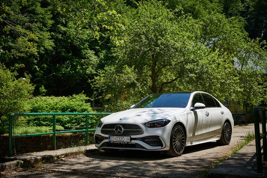 Nova C-Klasa stigla u Hrvatsku, među prvima smo je vozili