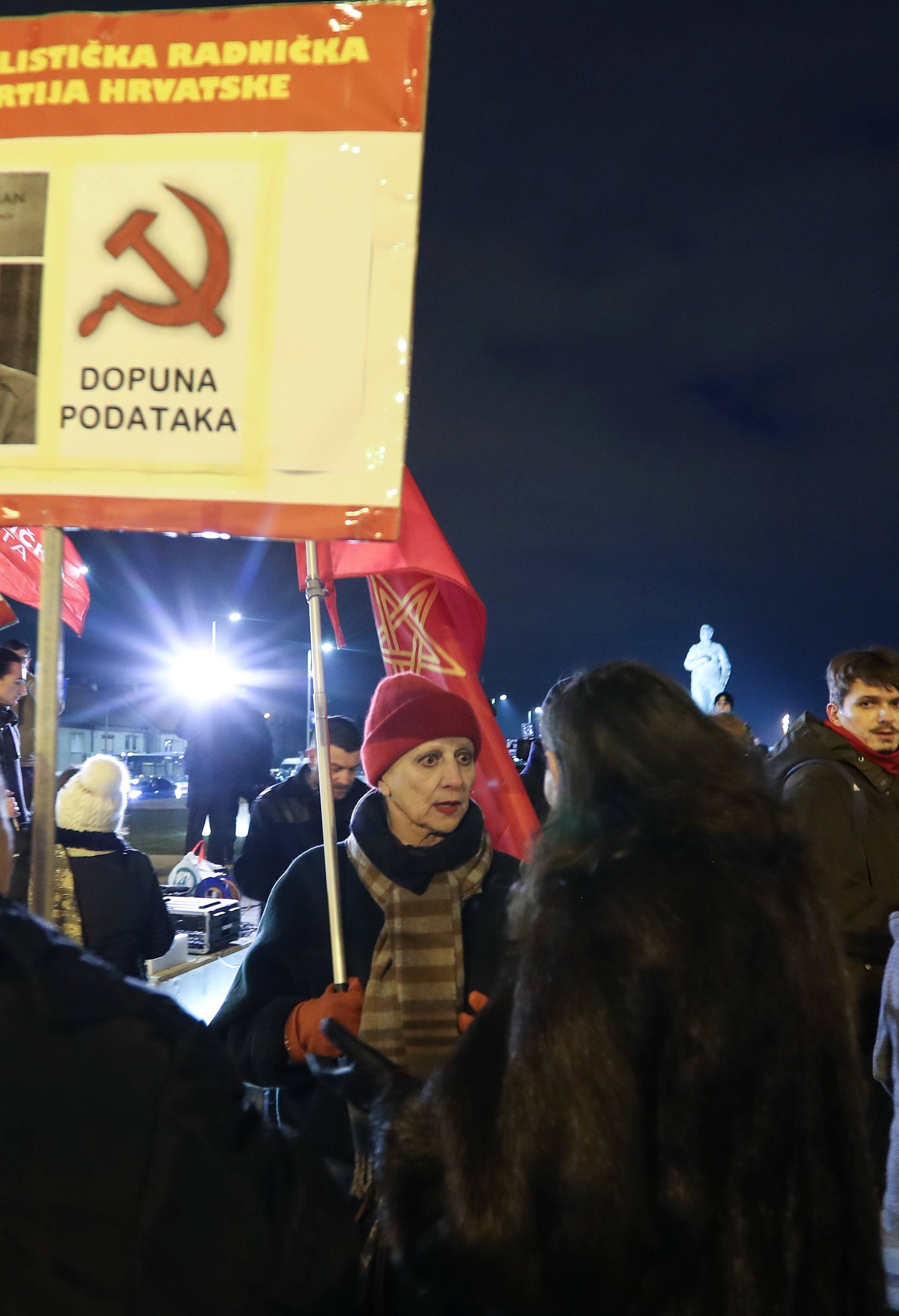 Zagreb: Ispred spomenika Franji TuÄmanu odrÅ¾an prosvjed protiv politiÄke represije
