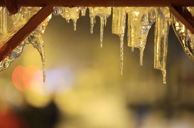 Zagreb: Pada ledena kiša