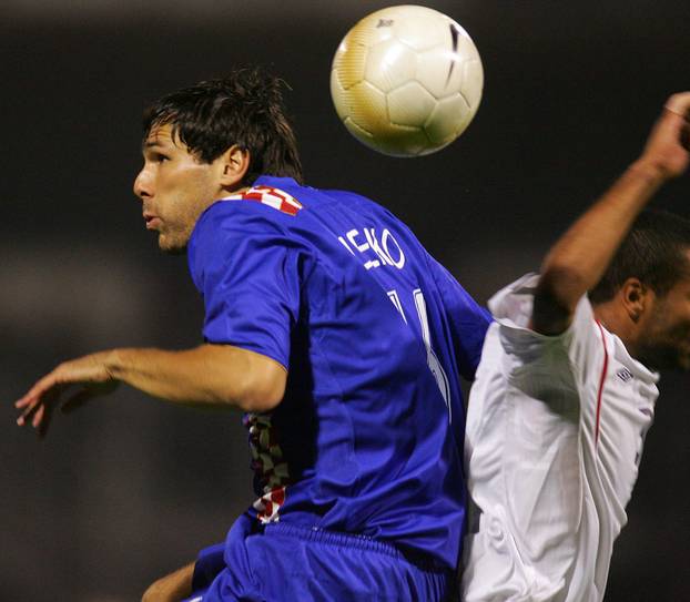 ARHIVA - 2006. Zagreb: Vatreni i "maksimirska krtica" srušili su Englesku 
