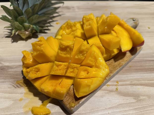 Air pineapple