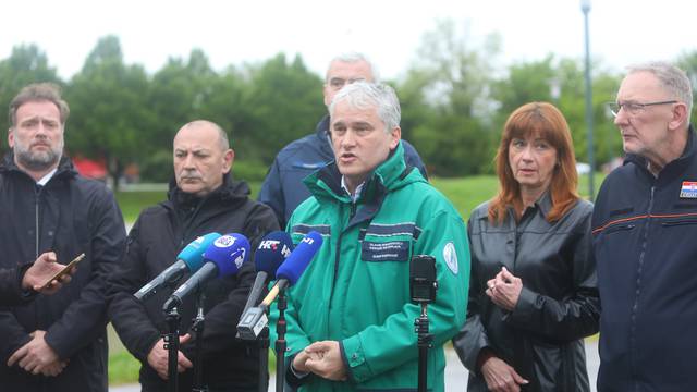 Ministri u Karlovcu o obrani od poplava