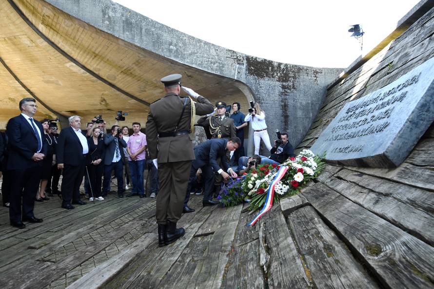 Plenković: Žrtve su zaslužile jedinstvenu komemoraciju