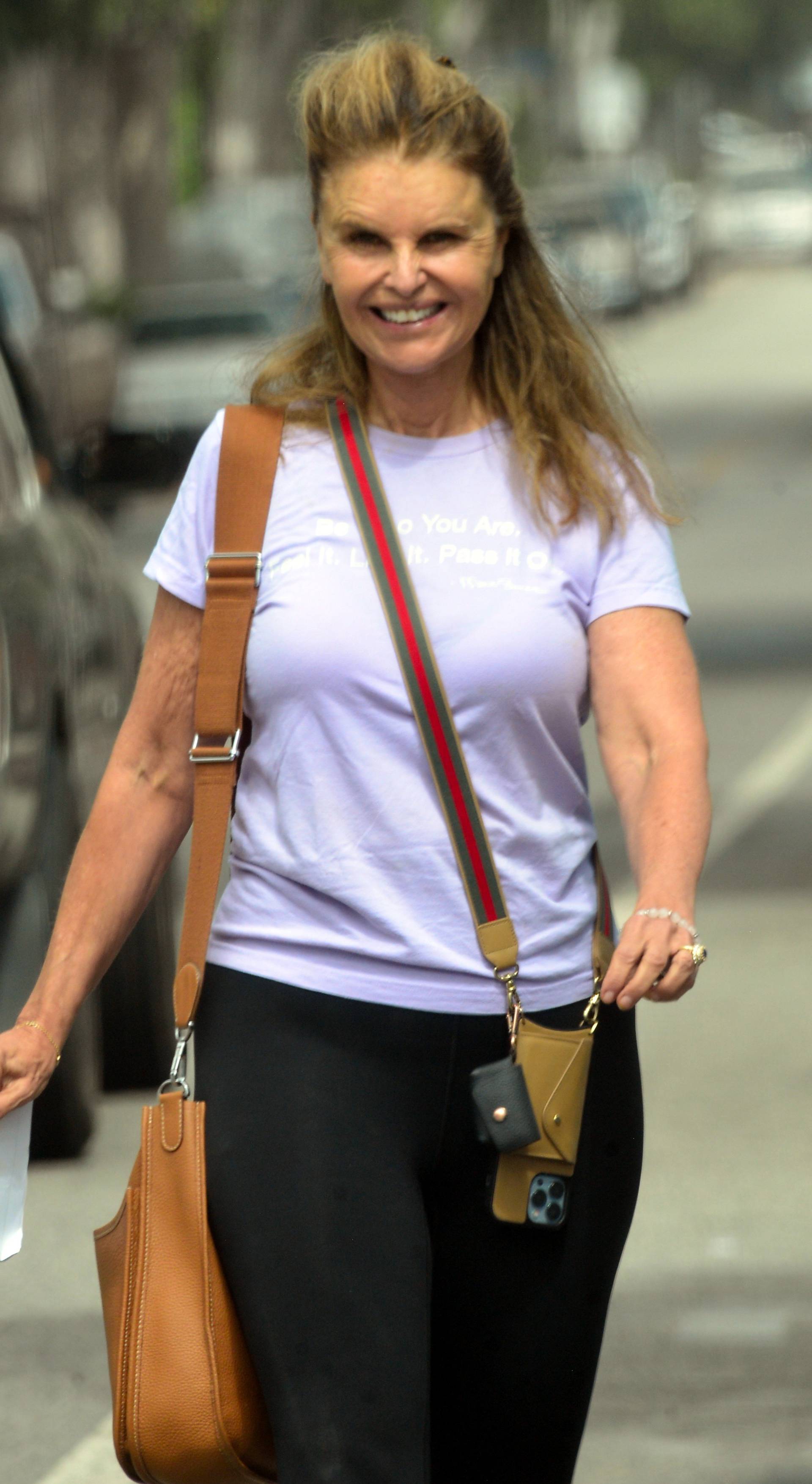 EXCLUSIVE: PREMIUM EXCLUSIVE RATES APPLY - Maria Shriver Looks Unrecognizable In Santa Monica Amidst Speculation That She Has Recently Undergone Cosmetic Surgery