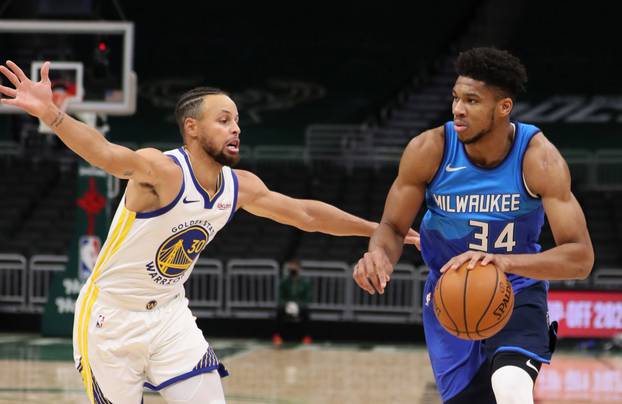 NBA: Golden State Warriors at Milwaukee Bucks