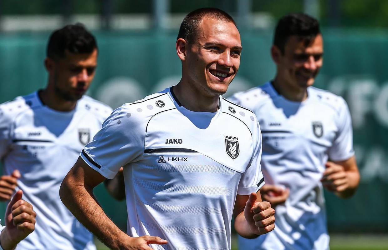 Pojačanje prije Gzire: Novi lijevi bočni je Rus - Mihail Merkulov