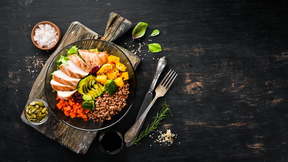 Bowl,Buddha.,Buckwheat,,Pumpkin,,Chicken,Fillet,,Avocado,,Carrots.,On,A