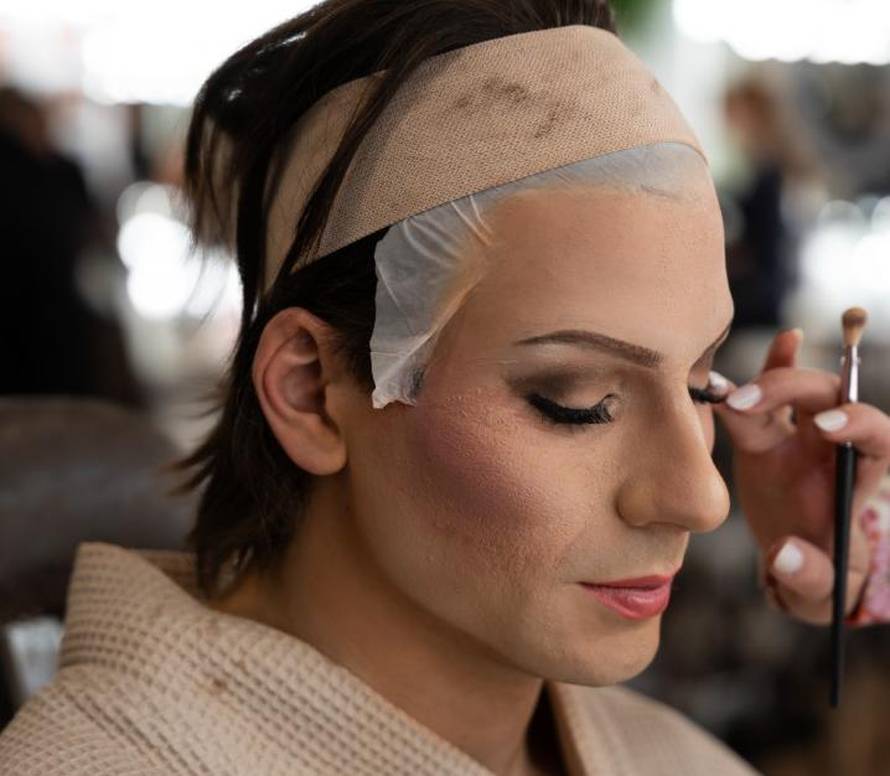 Osma epizoda 'Tvoje lice zvuči poznato' donosi nove maske: Od Dvornika do Toma Jonesa...