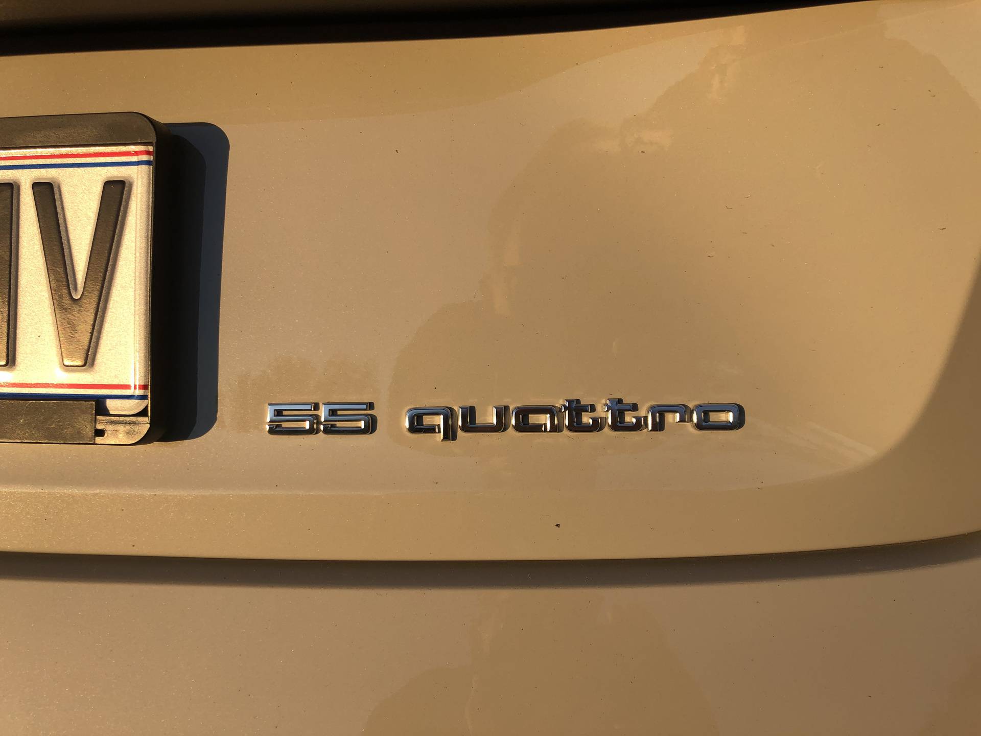 Snažan, brz i impresivan, nije čudo da je novi Audi e-tron hit