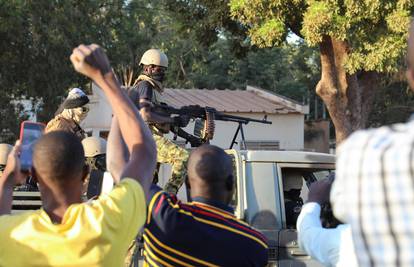 U palači vlade Gvineje Bisau u tijeku pokušaj državnog udara