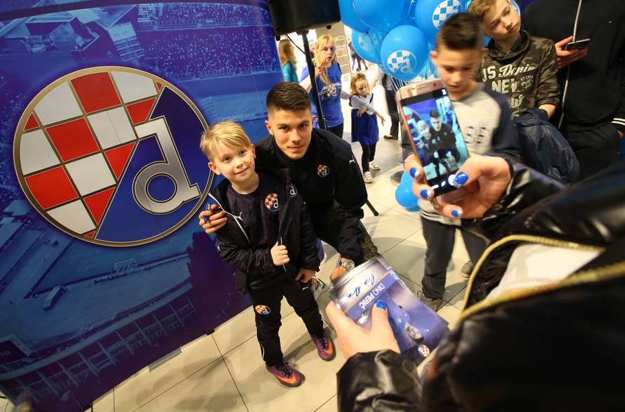 Druženje s dinamovcima: Klinci protiv Sammira i Guilhermea...