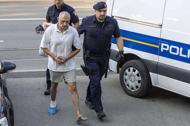 Osijek: Privođenje osumnjičenog za ubojstvo supruge u mjestu Tenja