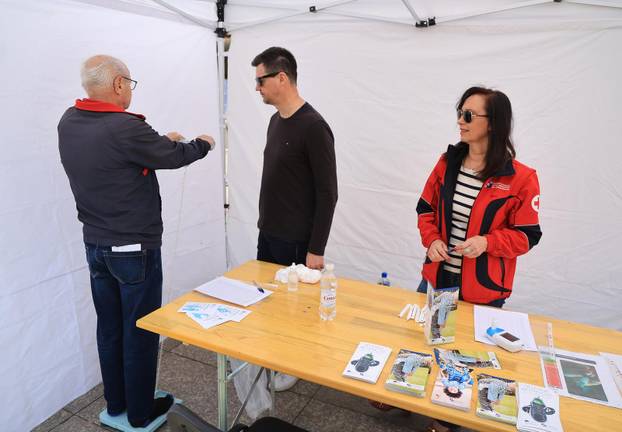 Zagreb: Obilježavanje Svjetskog dana zdravlja na Trgu bana Josipa Jelačića