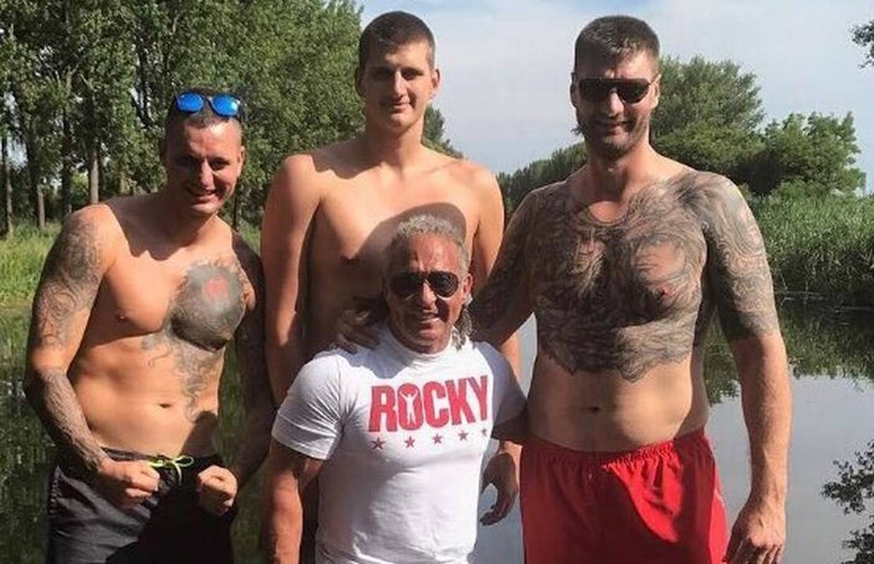 'Oni su tipovi s kojima ne želite se zakačiti'. Stariji Jokić davio je curu i noževima gađao Nikolu