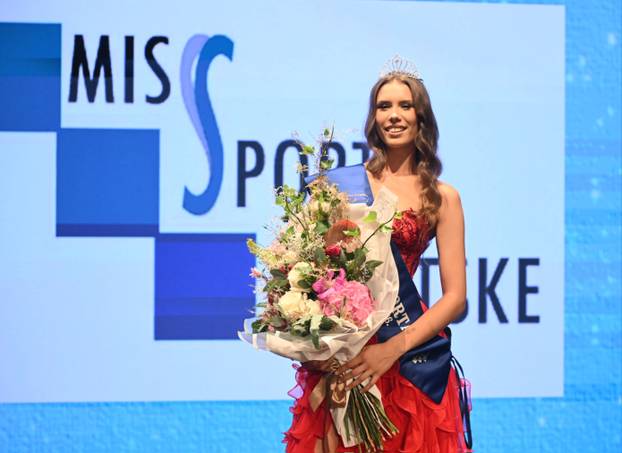 FOTO Atletičarka Dora Čolig nova je Miss sporta Hrvatske