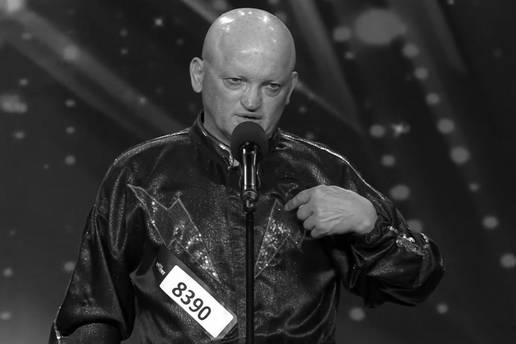 Umro Biba Struja: Bio je i u Supertalentu. Kroz tijelo je provodio struju, bio senzacija