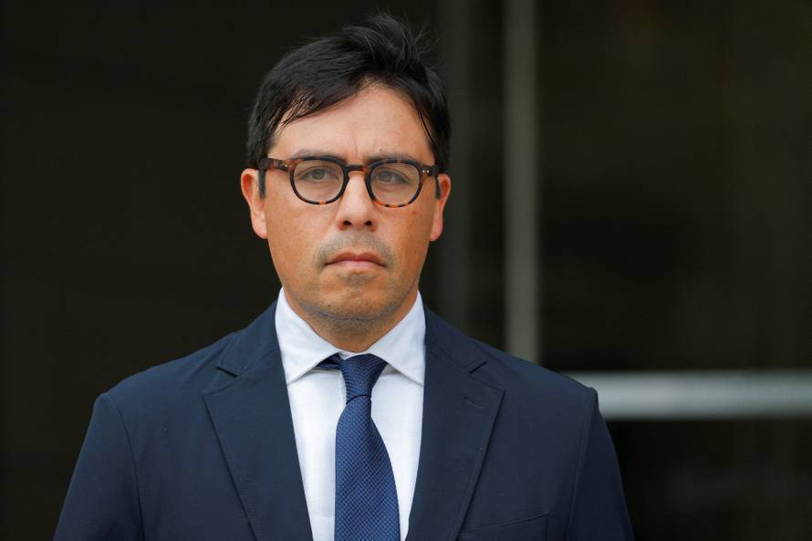 Dr. Salvador Plasencia pleads guilty to supplying actor Matthew Perry ketamine before death in Los Angeles