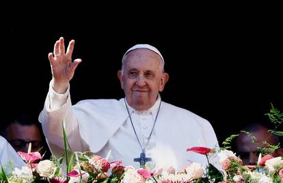 Papa: Za rješenje sukoba treba jasno definirati dvije države