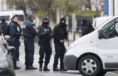 Francuska: Uhitili maloljetnika zbog sumnje da je terorist