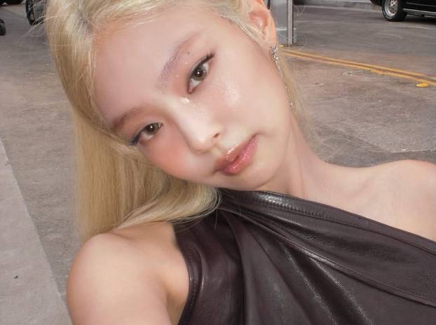 FOTO Članica grupe BlackPink: Jennie dominira ljestvicama diljem svijeta, bavi se i modom