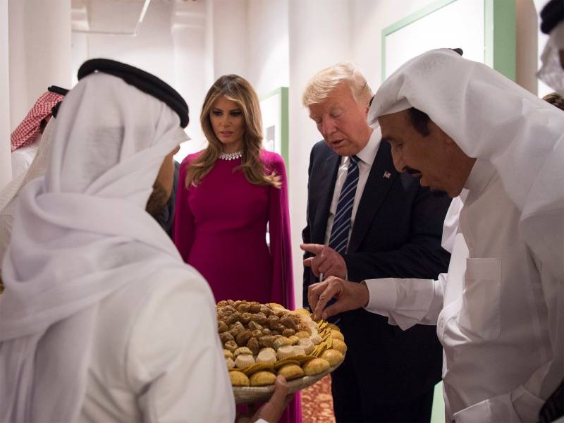 U.S. President Donald Trump and first lady Melania Trump are welcomed by Saudi Arabia's King Salman bin Abdulaziz Al Saud at Al Murabba Palace in Riyadh