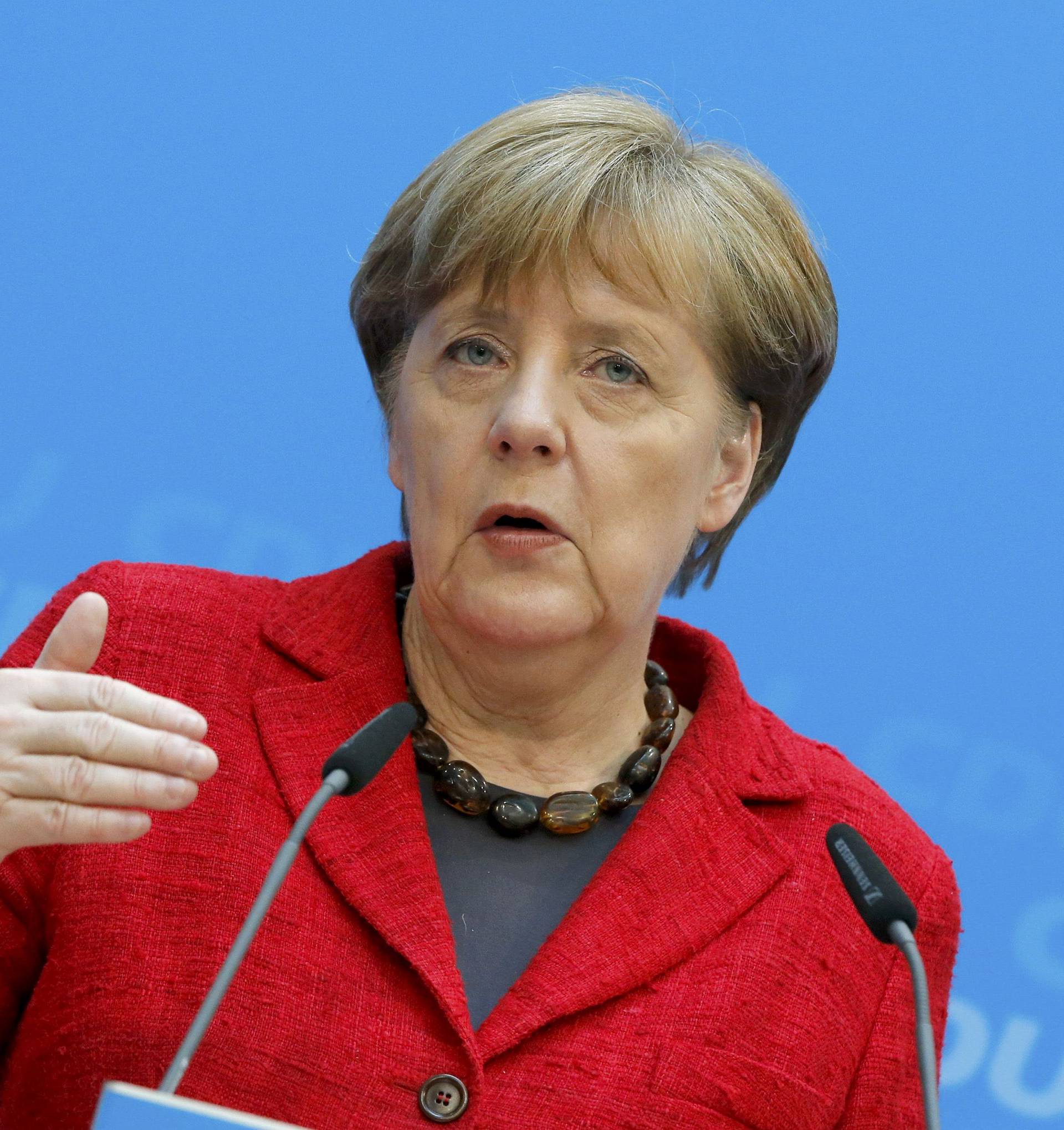 Merkel: Predugo smo ignorirali izbjegličku krizu na pragu EU