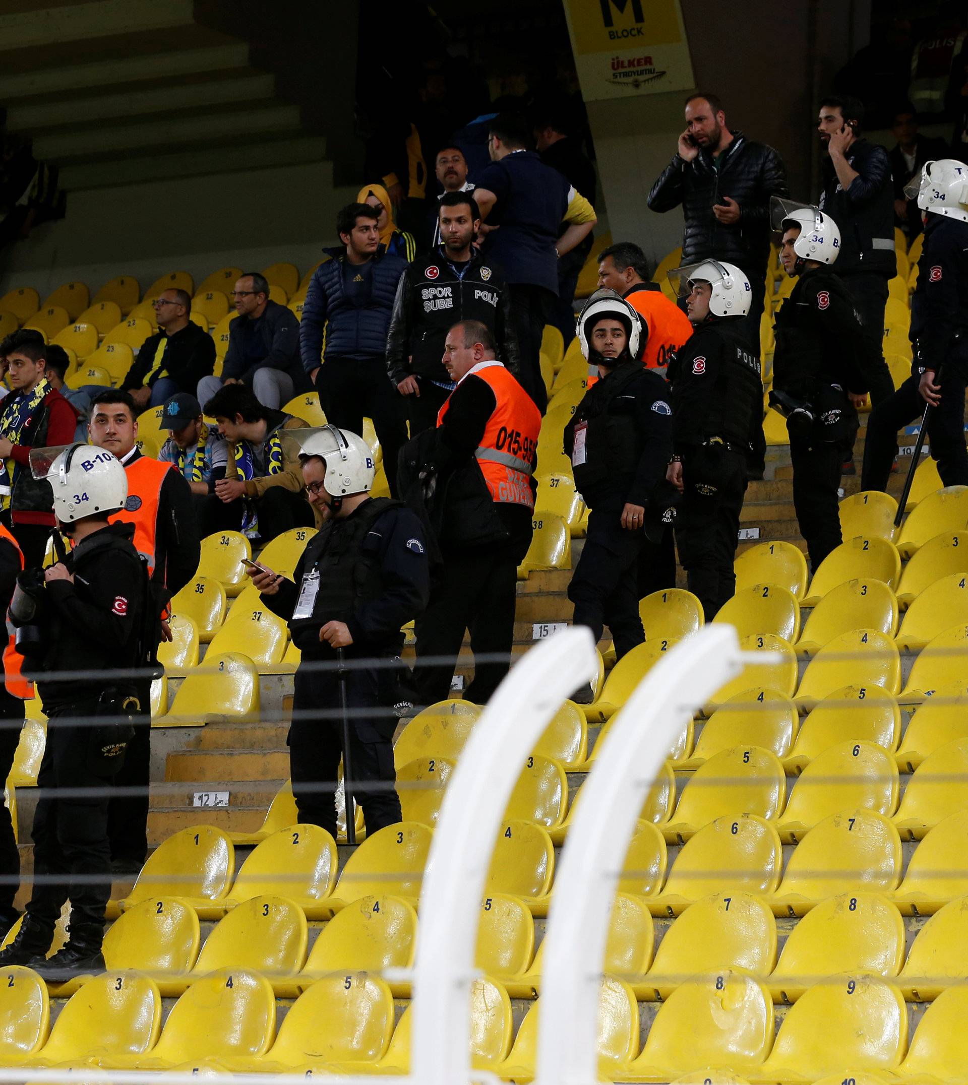 Turkish Cup - Semi Final - Fenerbahce vs Besiktas