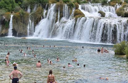 Rashladiti se ne možete ni u rijekama: Najtoplija je Krka