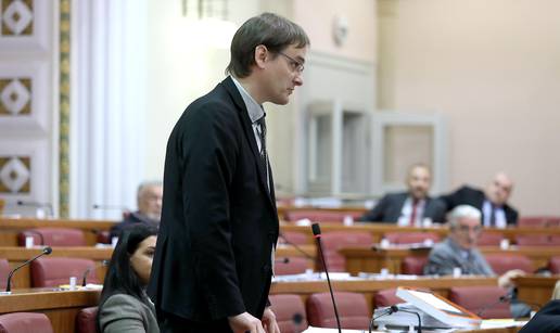 Vučetić je u Saboru održao još jedan fenomenalan govor