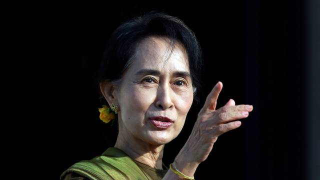 Državni udar u Mjanmaru: Vojska preuzela vlast, uhitili Aung San suu Kyi i državni vrh